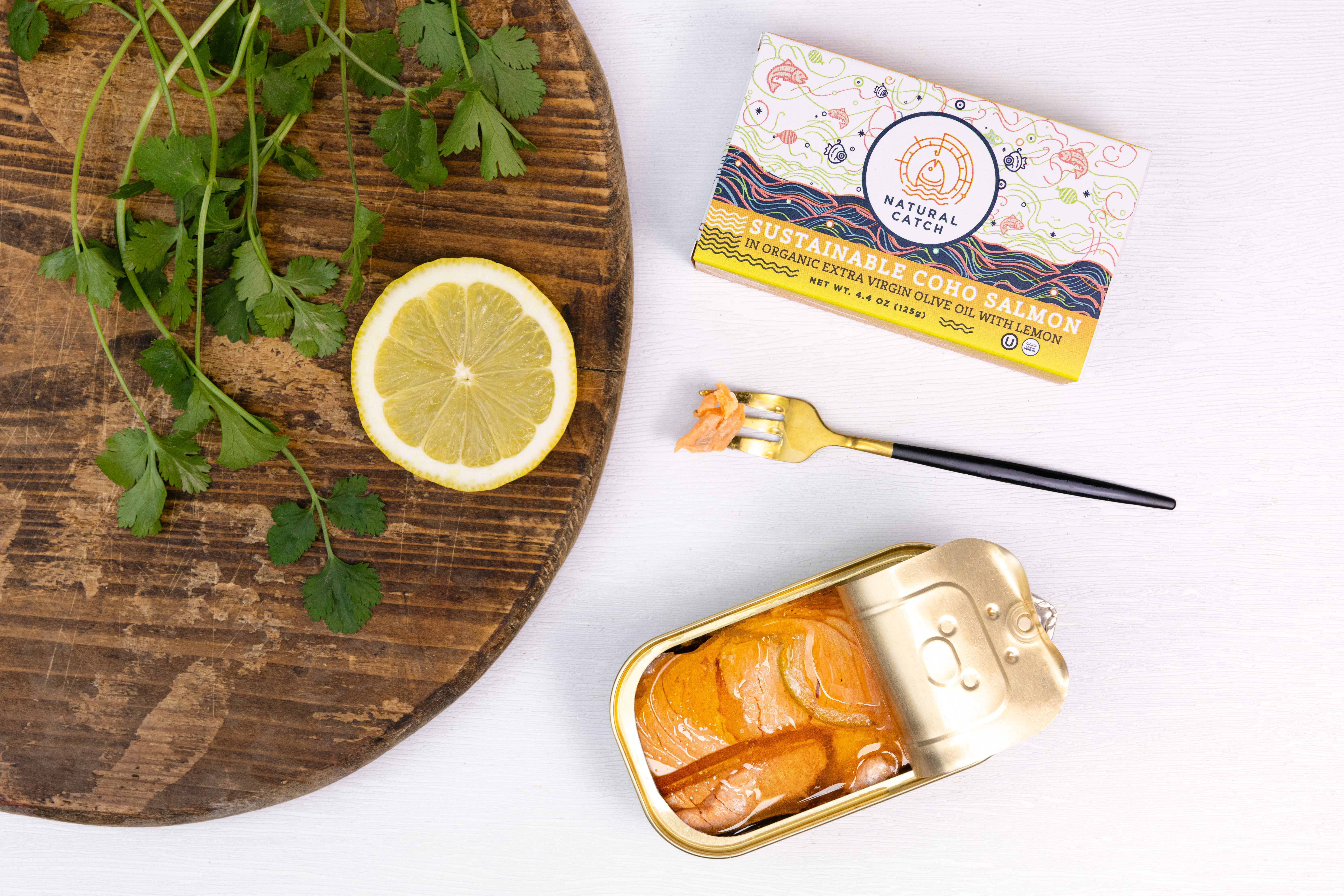 natural-catch-coho-salmon-lemon-olive-oil-lifestyle-1.jpg preview