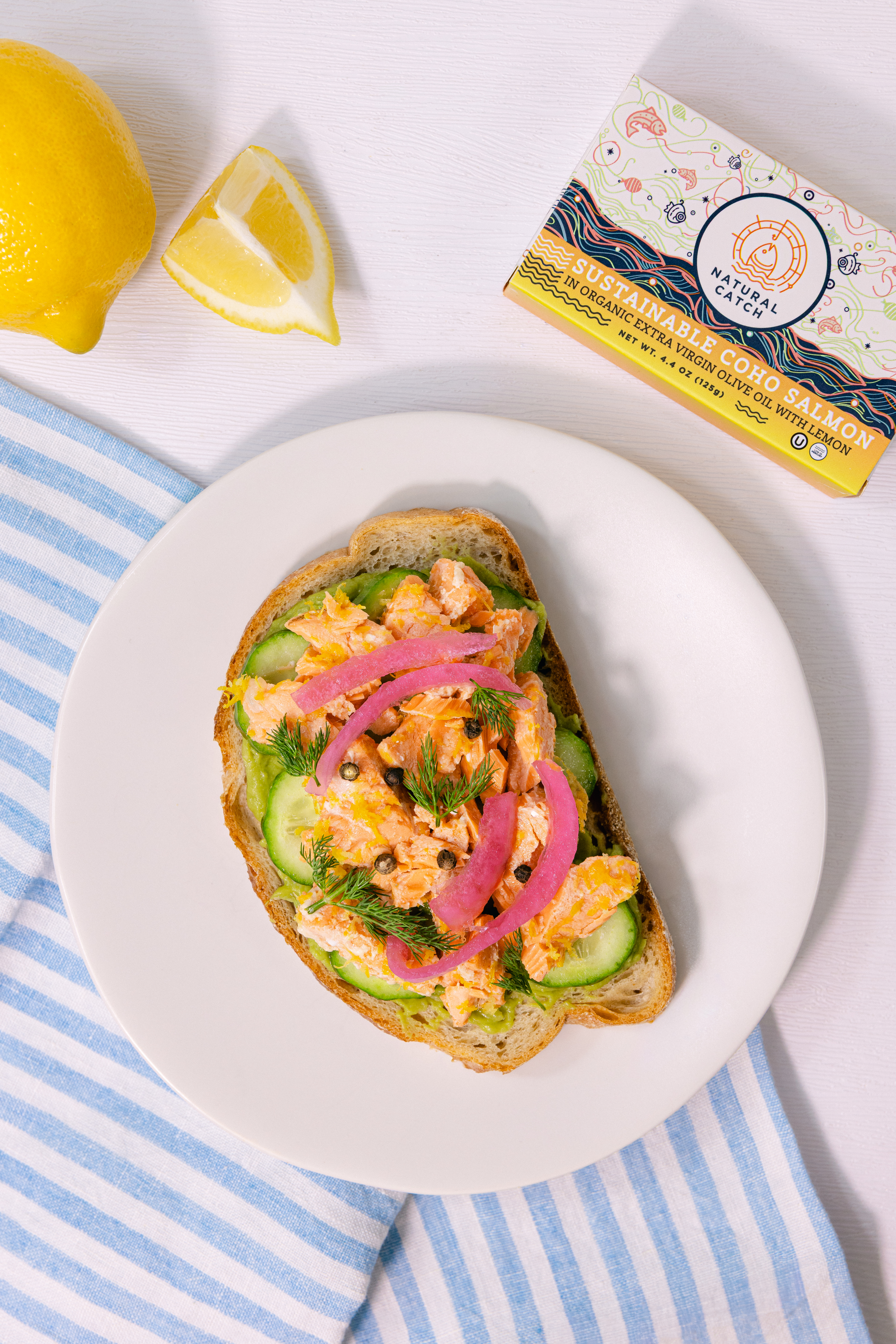 natural-catch-coho-salmon-lemon-olive-oil-lifestyle-2.jpg preview